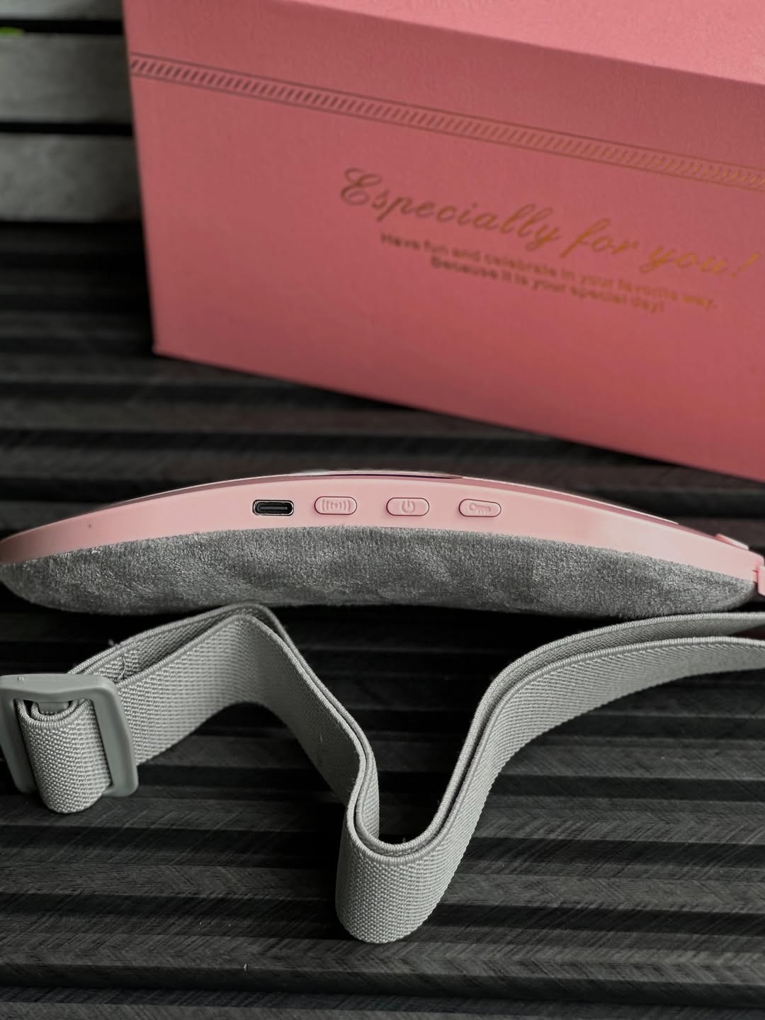 Period Pain Relief Device || Menstrual Heating Pad Massager